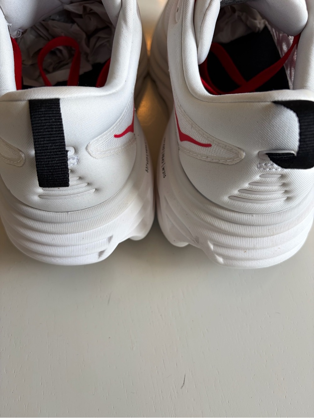 Hoka Bondi 8 White with Red Logo - Picture 8 of 9